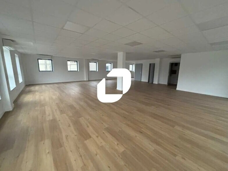 10 Quai De La Borde, Ris-Orangis à louer - Photo du bâtiment - Image 3 de 28