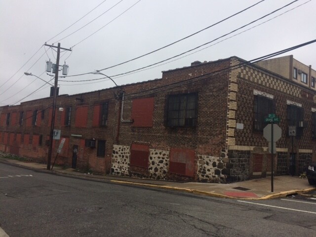1421-1423 28th St, North Bergen, NJ for sale Primary Photo- Image 1 of 1