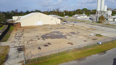 1107 Louisville Rd, Savannah, GA for lease Building Photo- Image 1 of 4