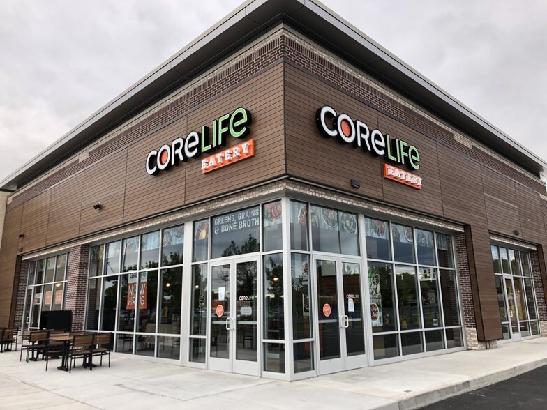 579-1122 Troy Schenectady Rd, Latham, NY à louer - Photo du bâtiment - Image 1 de 6