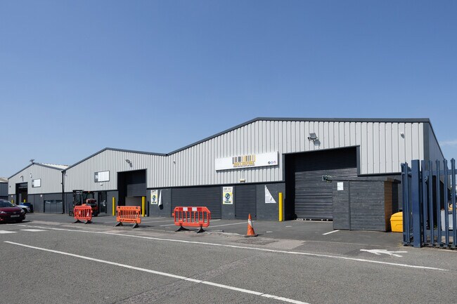 More details for Summit Cres, Smethwick - Industrial for Lease