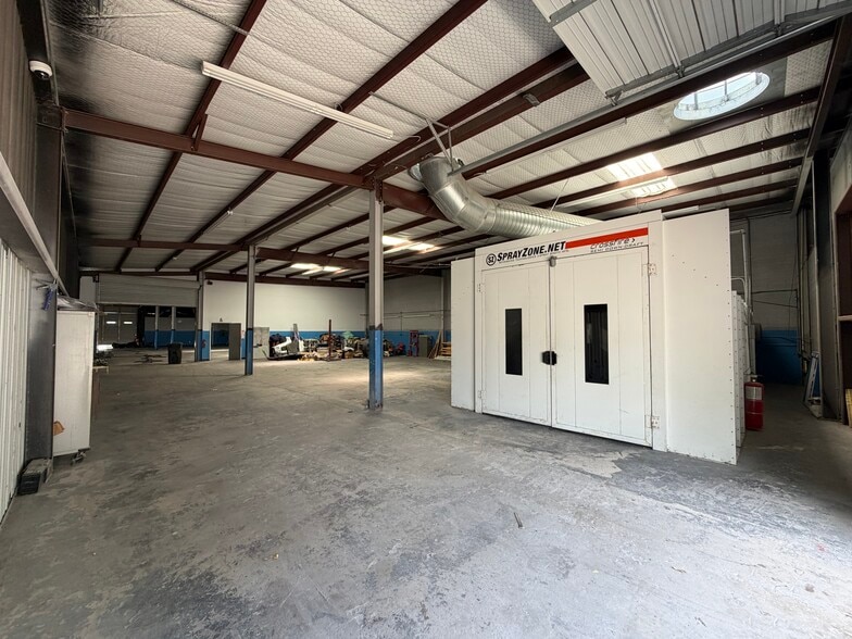 9206 Richmond Ave, Houston, TX for lease - Building Photo - Image 3 of 5