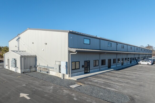 Plus de détails pour 1 Royson Dr, Kingston, MA - Industriel à louer