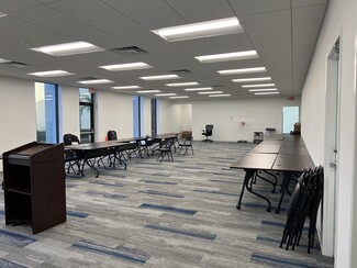 Plus de détails pour 5405 Diplomat Cir, Orlando, FL - Bureau à louer