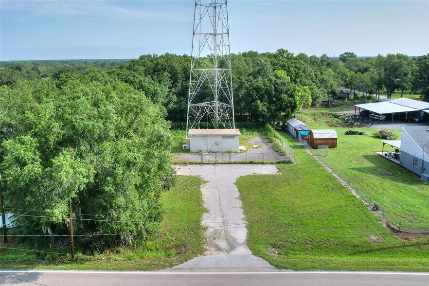 325 Wilder Rd, Lakeland, FL à vendre - Photo du bâtiment - Image 2 de 10
