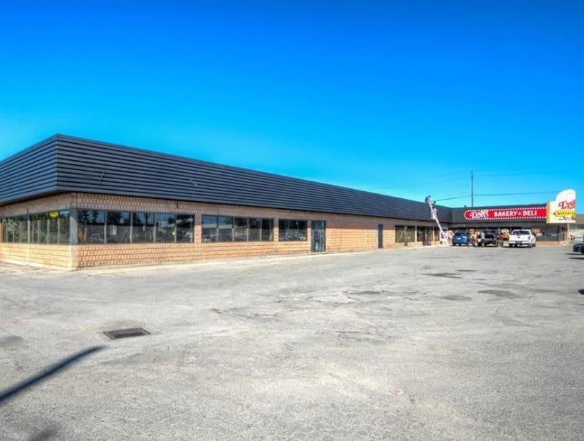 2190 Dundas St, London, ON for sale Primary Photo- Image 1 of 1