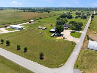 Plus de détails pour 2555 Straznicky Rd, Beasley, TX - Flex à vendre