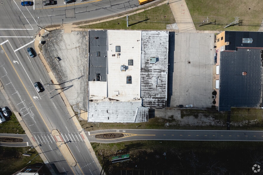 3116 Bellevue Rd, Toledo, OH à louer - Photo du bâtiment - Image 3 de 6