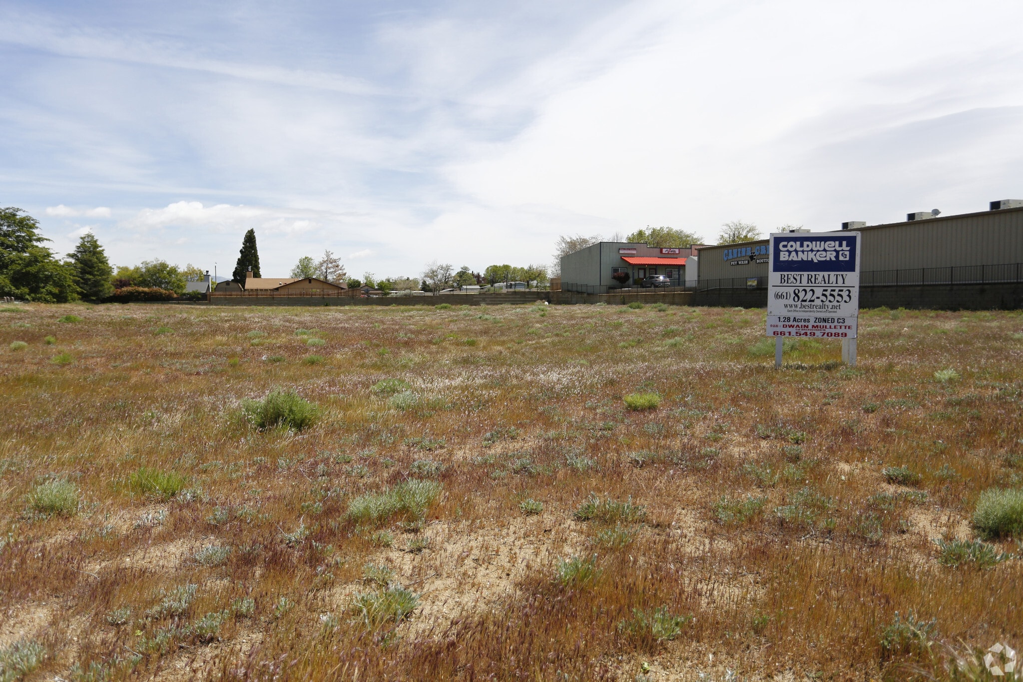 770 Tucker Rd, Tehachapi, CA à vendre Photo principale- Image 1 de 44