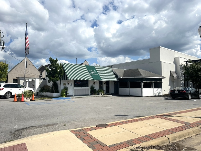 2707 18th St S, Birmingham, AL à louer - Photo du bâtiment - Image 1 de 5