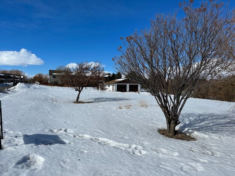 1242 Thomas Dr, Bozeman, MT for sale - Primary Photo - Image 1 of 11
