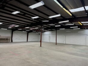 2879 S Shoshone St, Englewood, CO for lease Interior Photo- Image 2 of 2