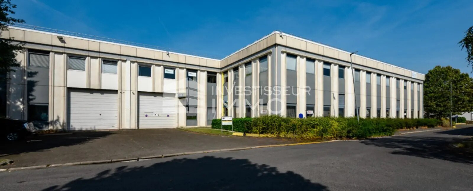 Flex dans Gennevilliers à louer Photo du bâtiment- Image 1 de 4