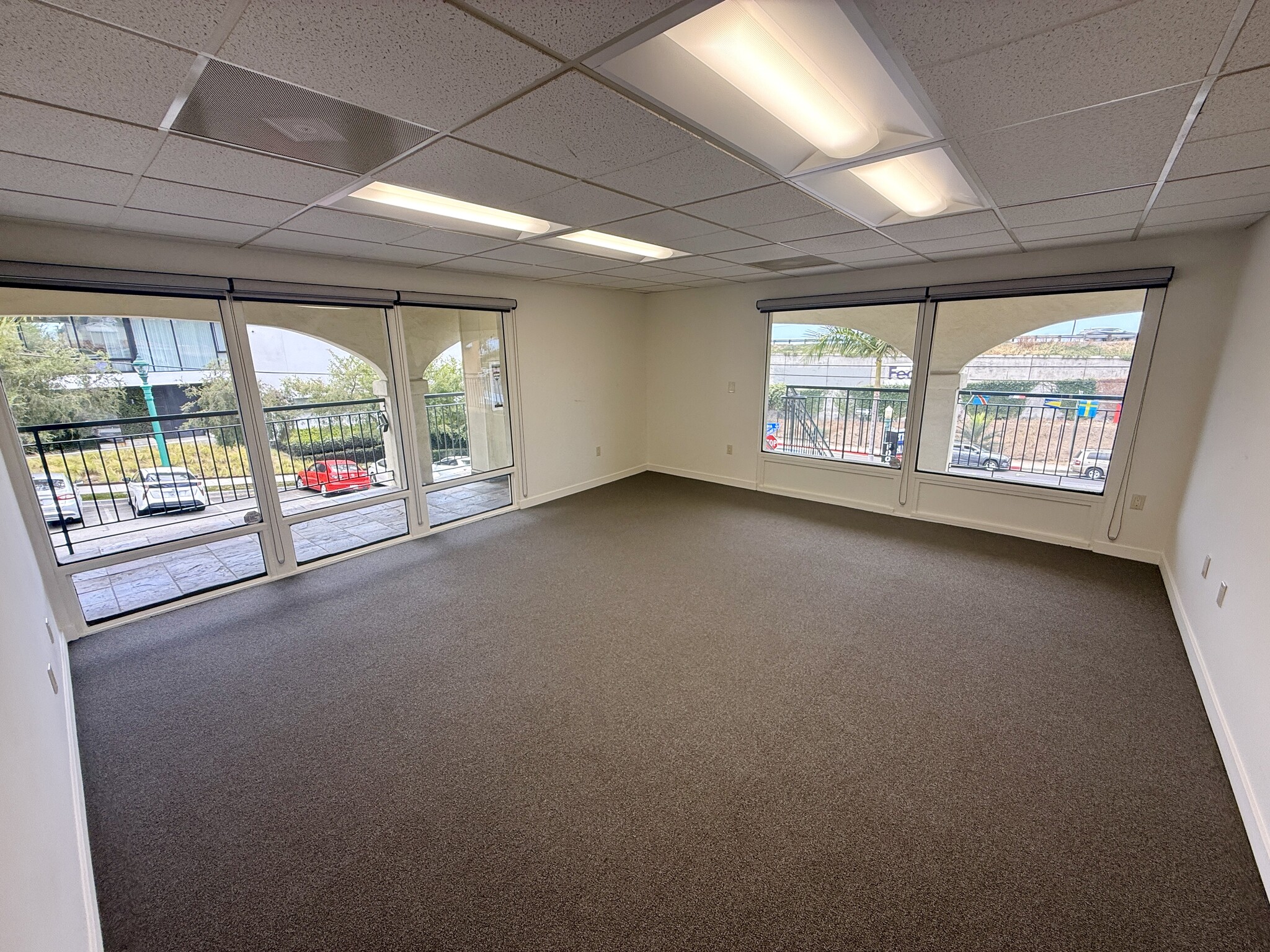 3659 India St, San Diego, CA for lease Interior Photo- Image 1 of 11