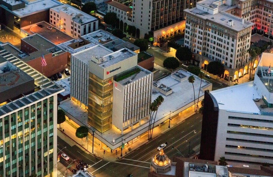 9460-9470 Wilshire Blvd, Beverly Hills, CA for lease - Building Photo - Image 2 of 7