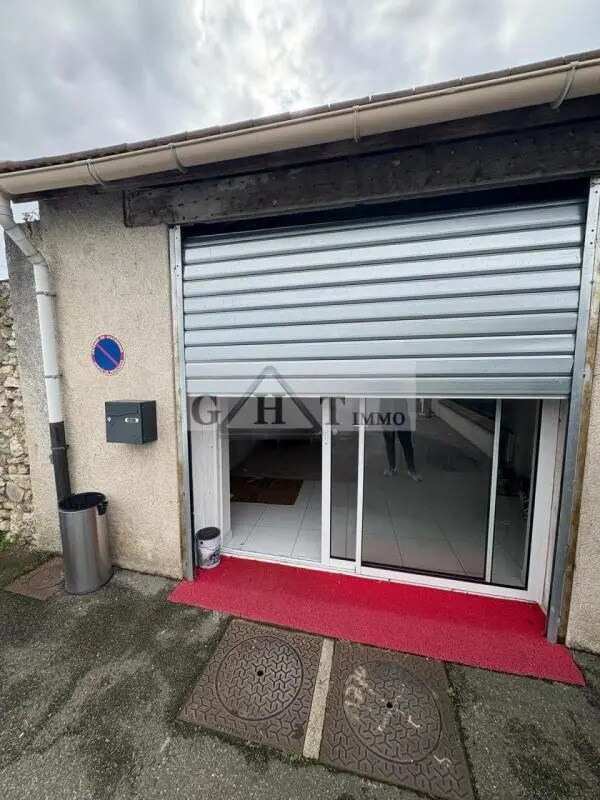 Office in Melun for lease Building Photo- Image 1 of 5