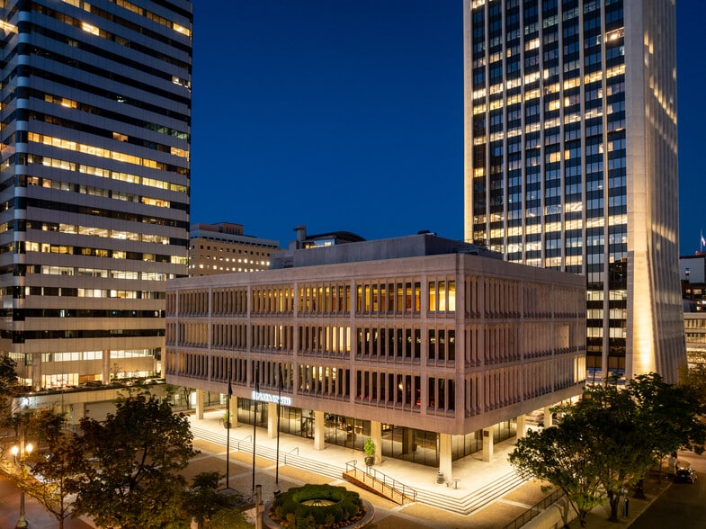 1300 SW Sixth Ave, Portland, OR for lease - Building Photo - Image 1 of 11