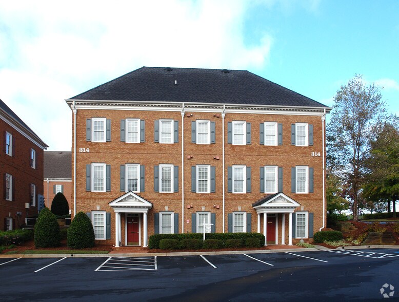 314 Maxwell Rd, Alpharetta, GA à louer - Photo du bâtiment - Image 3 de 3