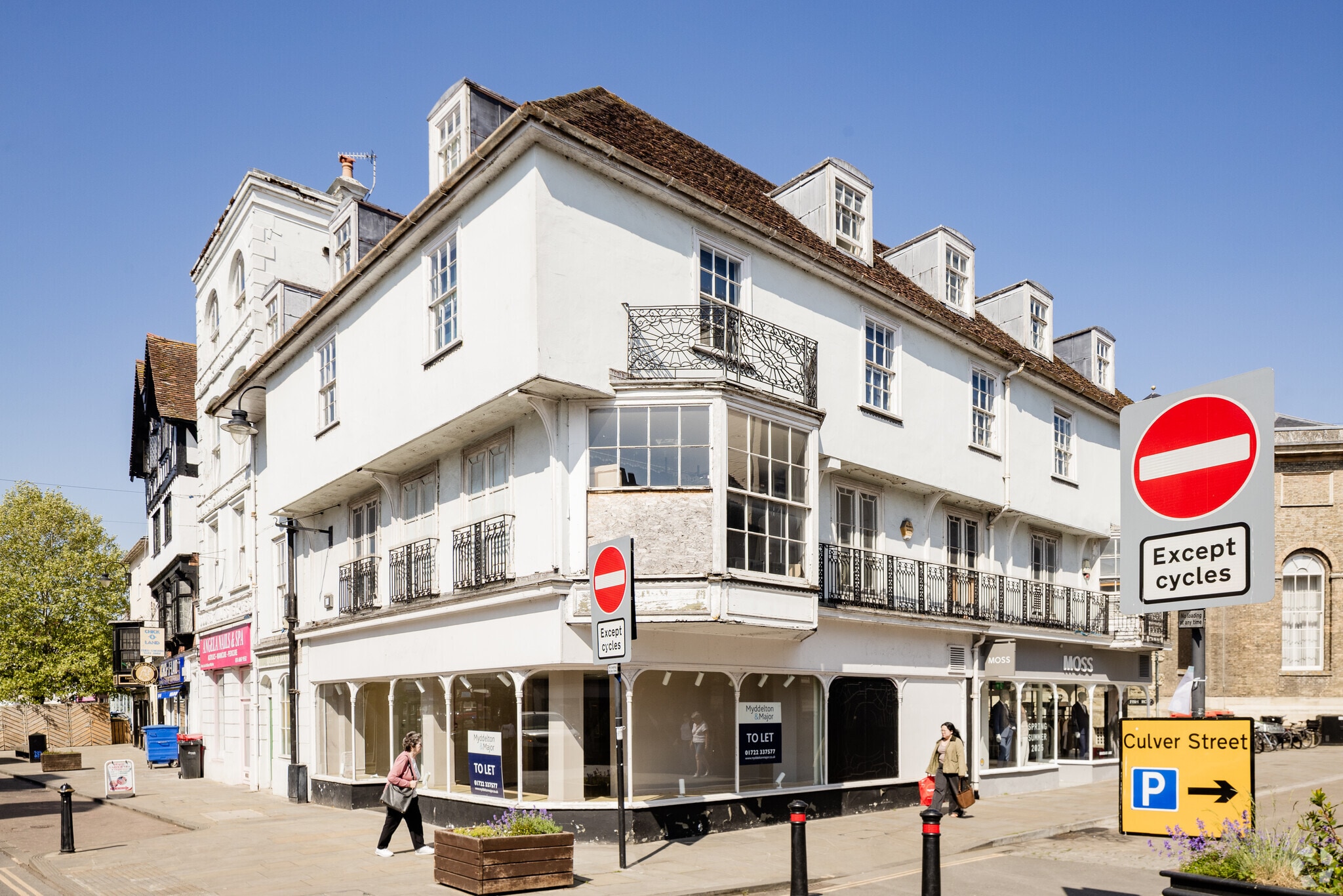 2 Queen St, Salisbury for lease Primary Photo- Image 1 of 3