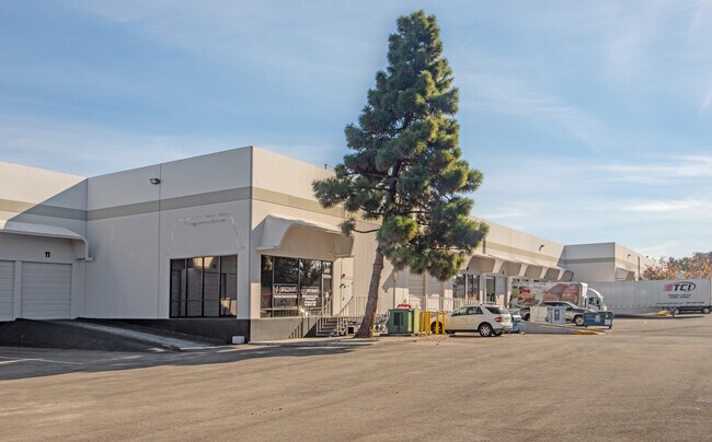 More details for 510 E Trimble Rd, San Jose, CA - Industrial for Lease