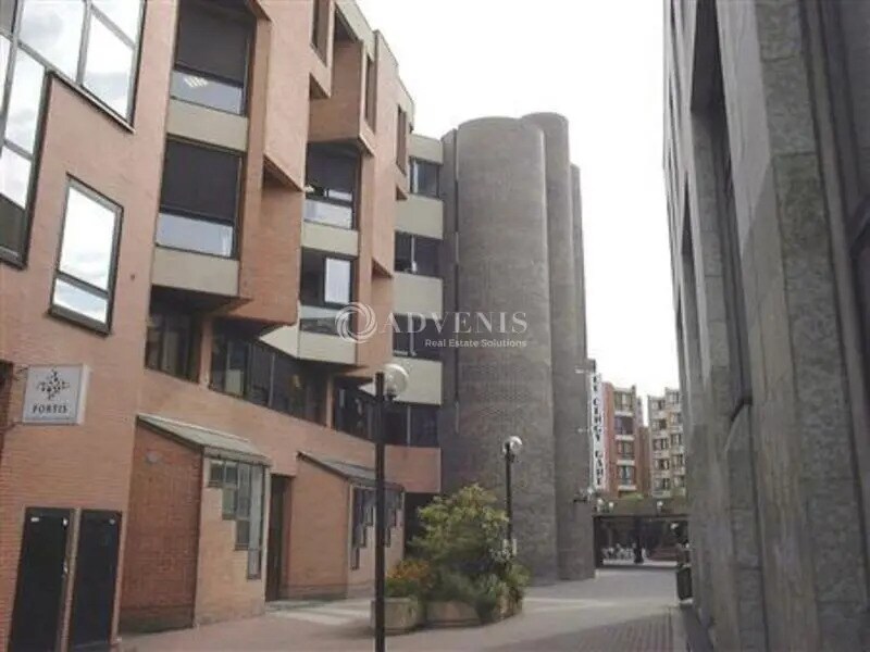 Bureau dans Cergy à vendre Photo du bâtiment- Image 1 de 11