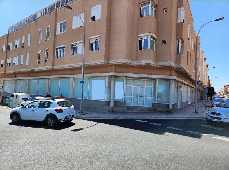 Calle Centrífuga, 1, Santa Lucía de Tirajana, Las Palmas for lease - Building Photo - Image 2 of 18