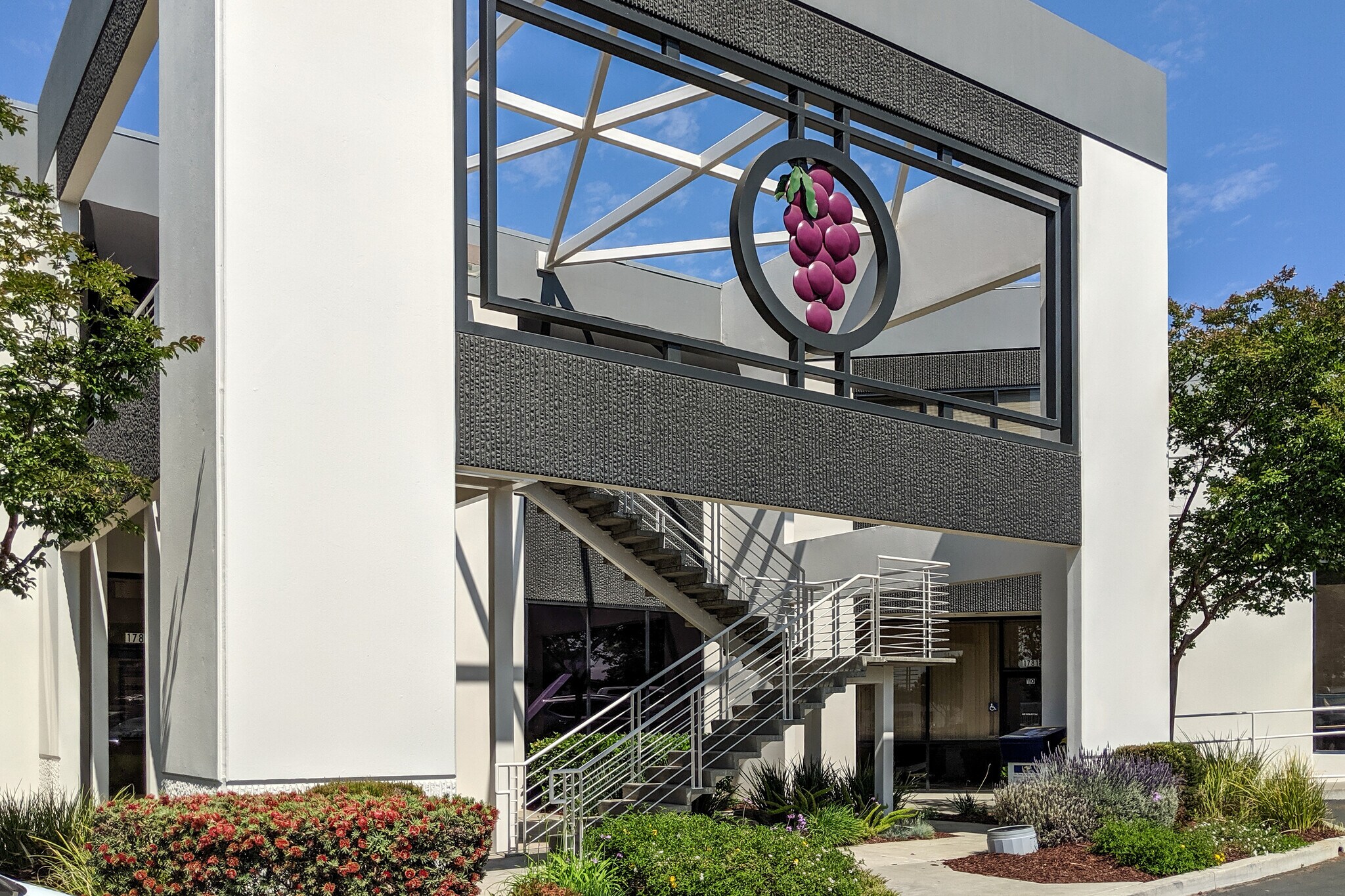 1773-1793 Vineyard Dr, Antioch, CA à vendre Photo du bâtiment- Image 1 de 1