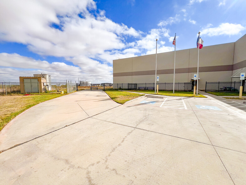 8620 TX-191, Odessa, TX à vendre - Photo du bâtiment - Image 3 de 44