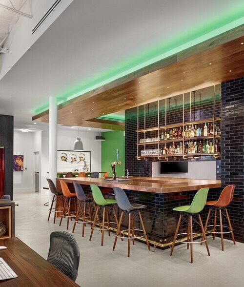 98 San Jacinto Blvd, Austin, TX à vendre - Photo du bâtiment - Image 3 de 6