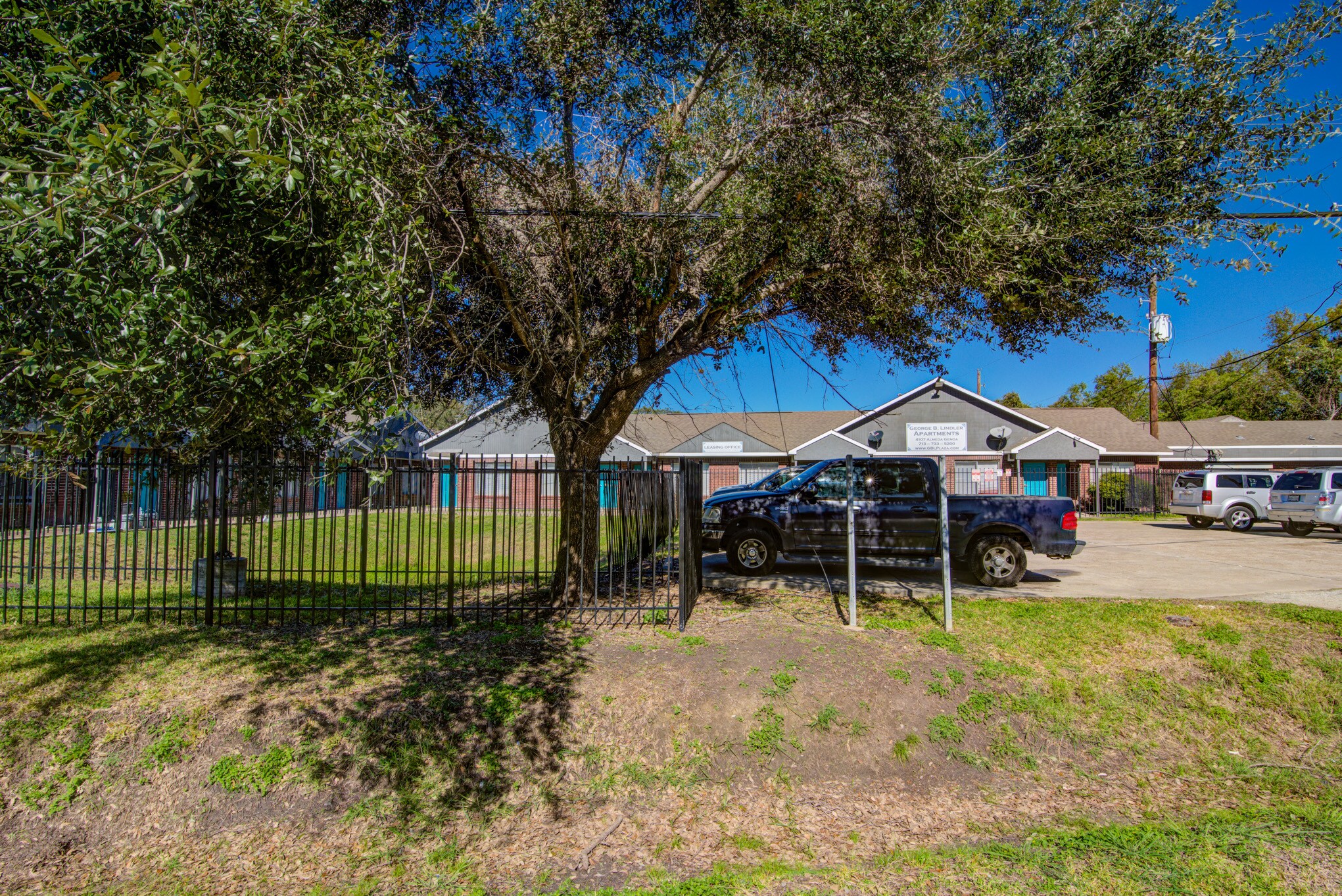 4107 Almeda Genoa Rd, Houston, TX à vendre Photo principale- Image 1 de 21