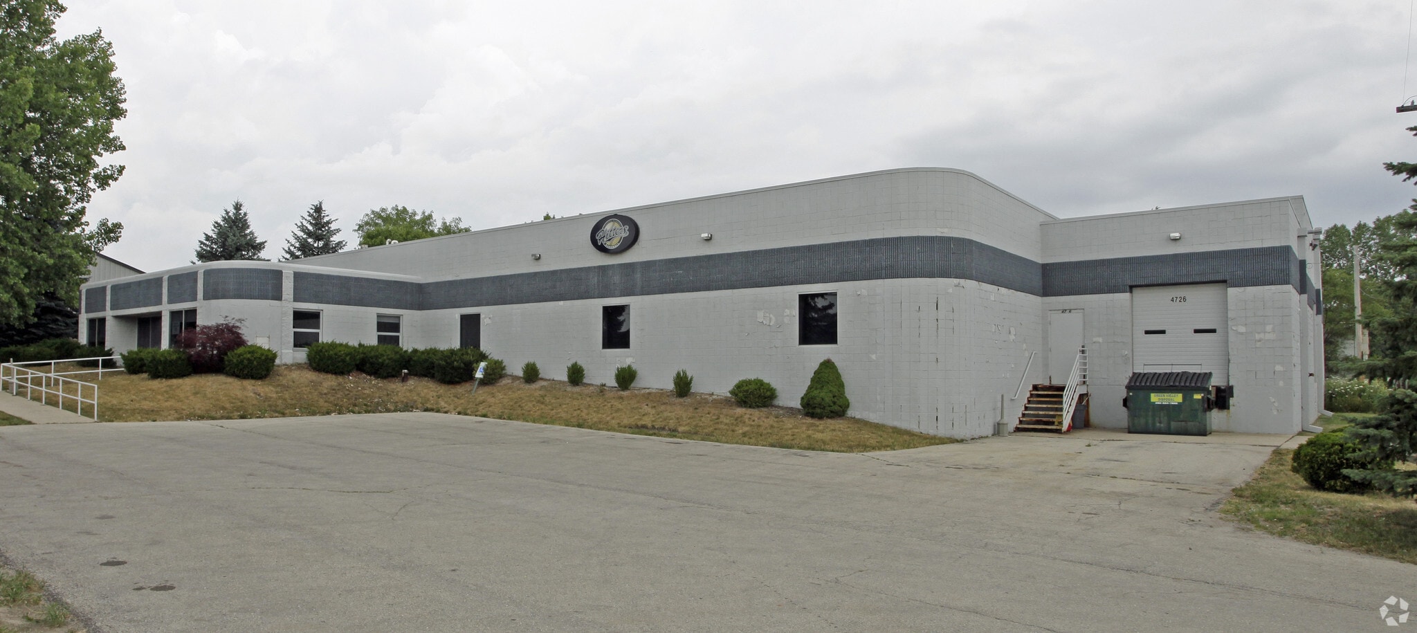 4726 6 Mile Rd, Racine, WI for sale Primary Photo- Image 1 of 7