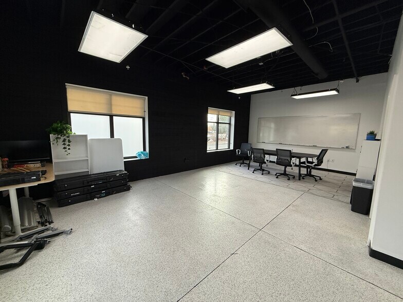 401 S 850 E, Lehi, UT à louer - Photo du bâtiment - Image 2 de 24