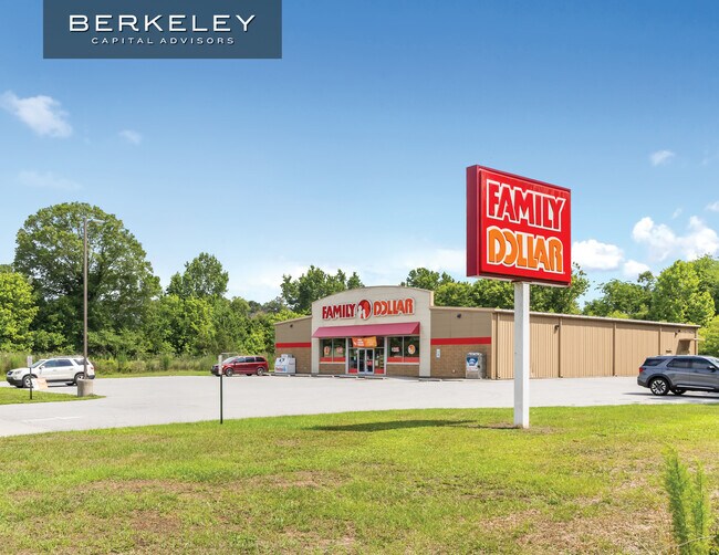 More details for 224 E Kornegay St, Dover, NC - Retail for Sale