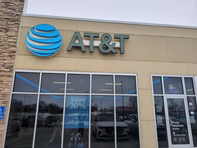 More details for 1004 18th Ave NW, Austin, MN - Retail for Lease