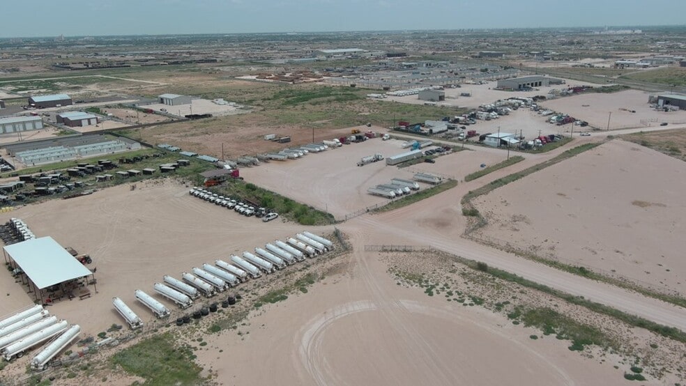 3000 Edgar Cir, Odessa, TX for sale - Building Photo - Image 2 of 8