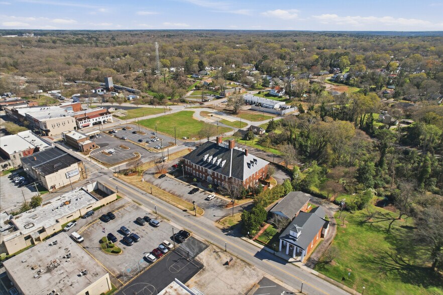 201 W Main St, Laurens, SC à louer - Aérien - Image 3 de 27