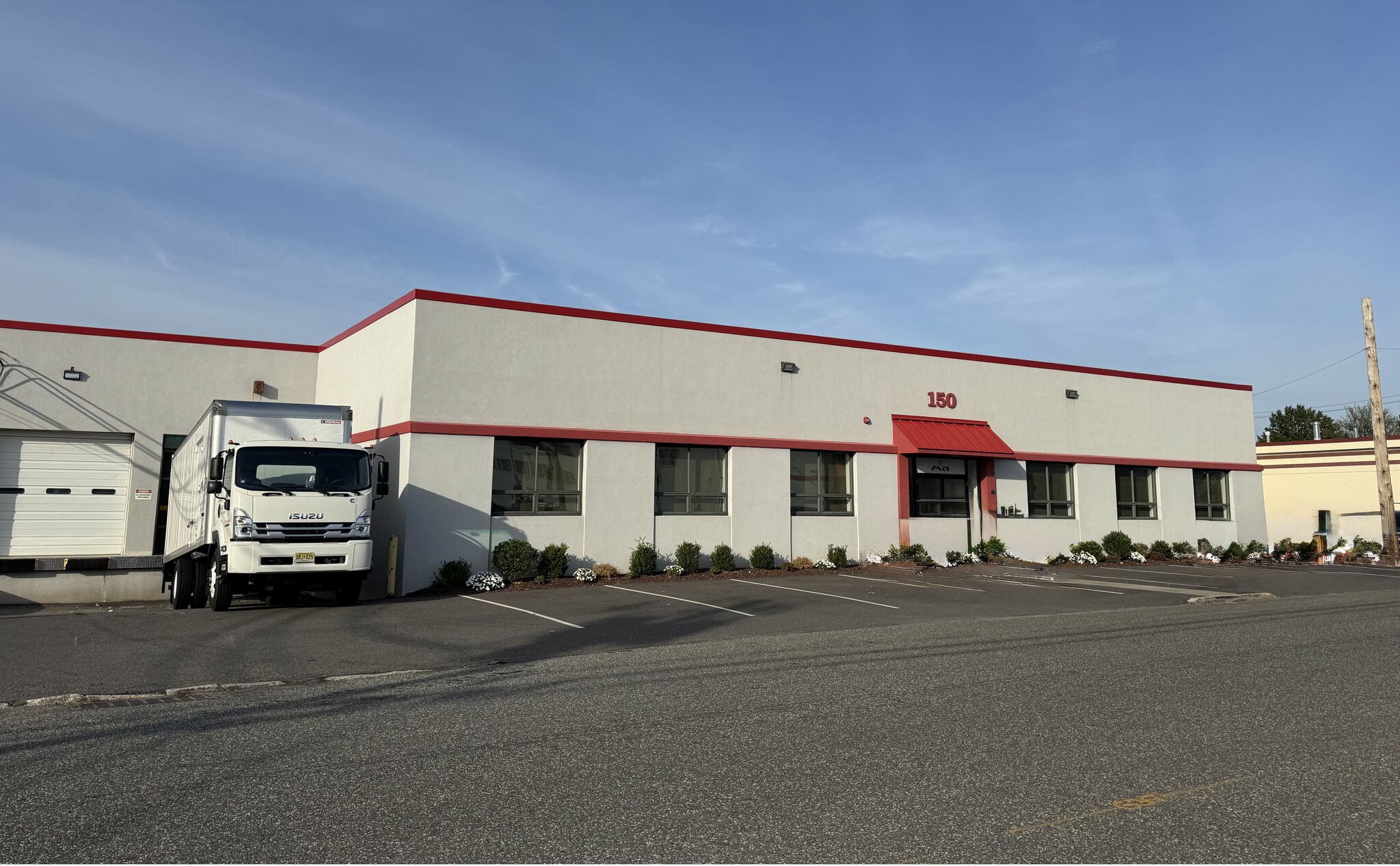 150 Louis St, South Hackensack, NJ for lease Primary Photo- Image 1 of 5