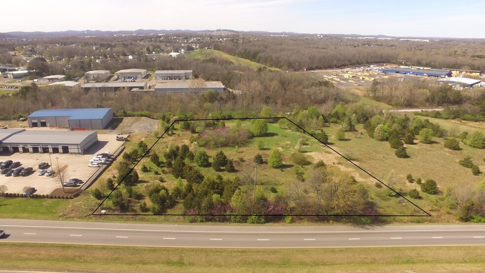 5594 Murfreesboro Rd, La Vergne, TN à vendre - Photo du bâtiment - Image 1 de 7