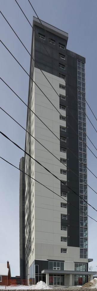 Plus de détails pour 1 Columbia St W, Waterloo, ON - Commerce de détail à louer