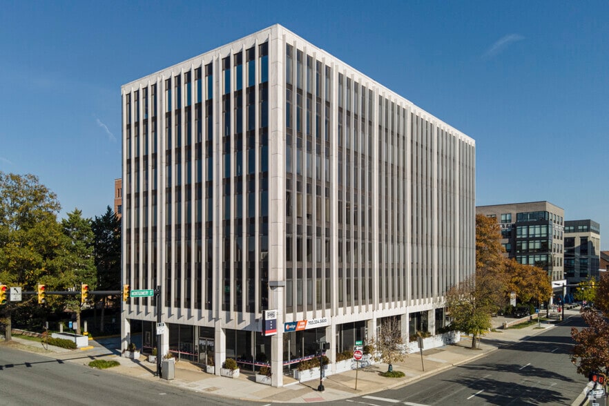 901 N Washington St, Alexandria, VA for lease - Primary Photo - Image 1 of 6