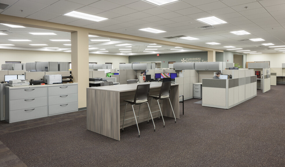 4665 44th St SE, Kentwood, MI for lease - Interior Photo - Image 1 of 1