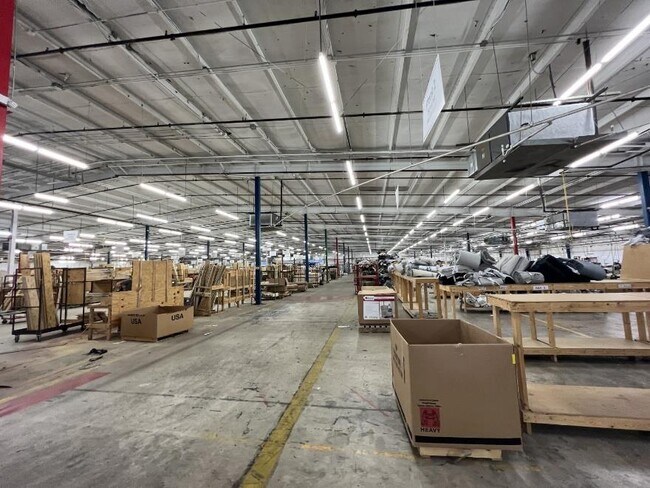 Plus de détails pour 1003 Denmill Rd, New Albany, MS - Industriel à louer