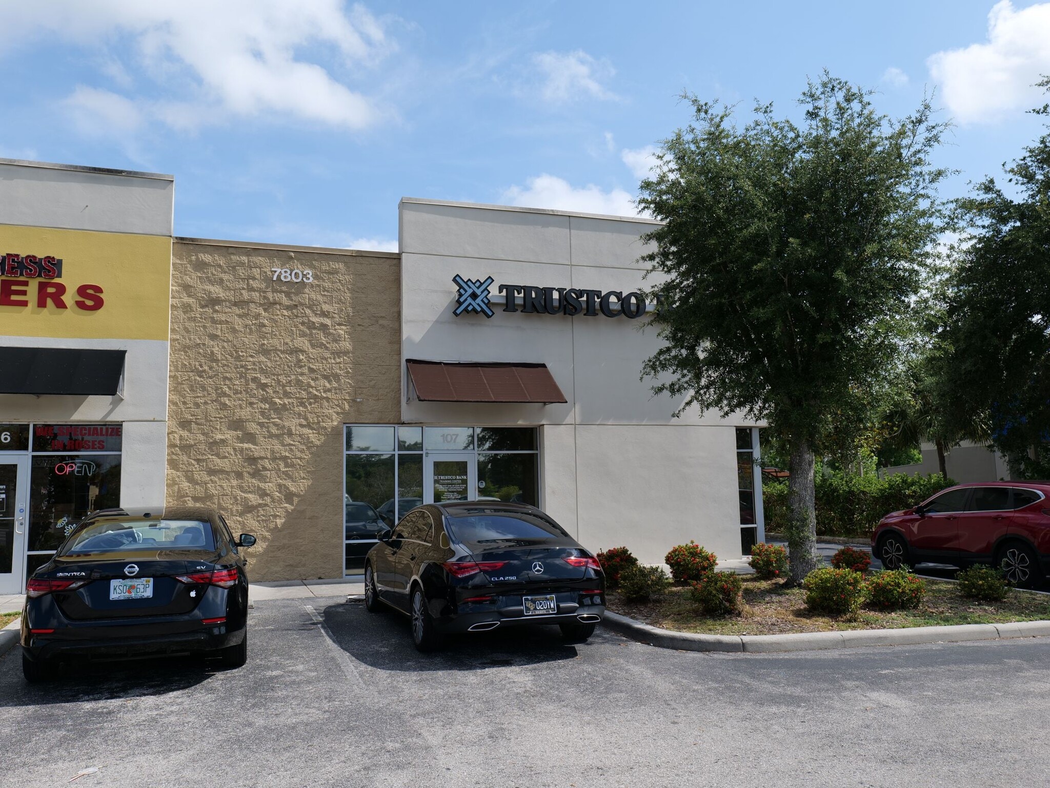 7803 E Colonial Dr, Orlando, FL for lease Primary Photo- Image 1 of 22