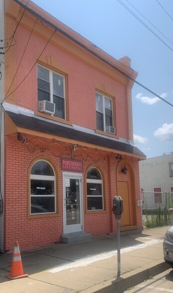 513 W Main St, Carnegie, PA for sale - Building Photo - Image 1 of 1