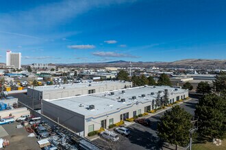 1320 Freeport Blvd, Sparks, NV - AERIAL  map view