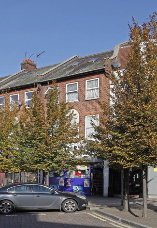 Plus de détails pour 316 Neasden Ln, Londres - Commerce de détail à louer