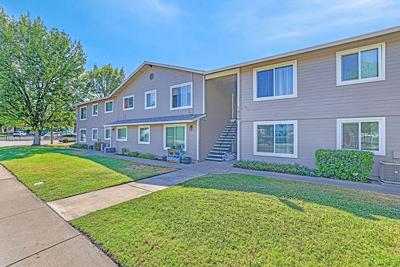 7856 Old Auburn Rd, Citrus Heights, CA for sale - Building Photo - Image 1 of 35