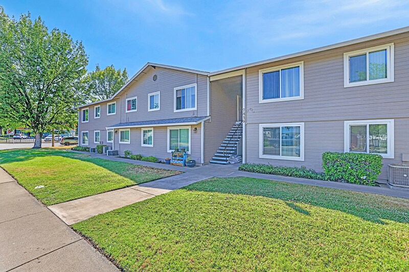 7856 Old Auburn Rd, Citrus Heights, CA à vendre Photo du bâtiment- Image 1 de 36