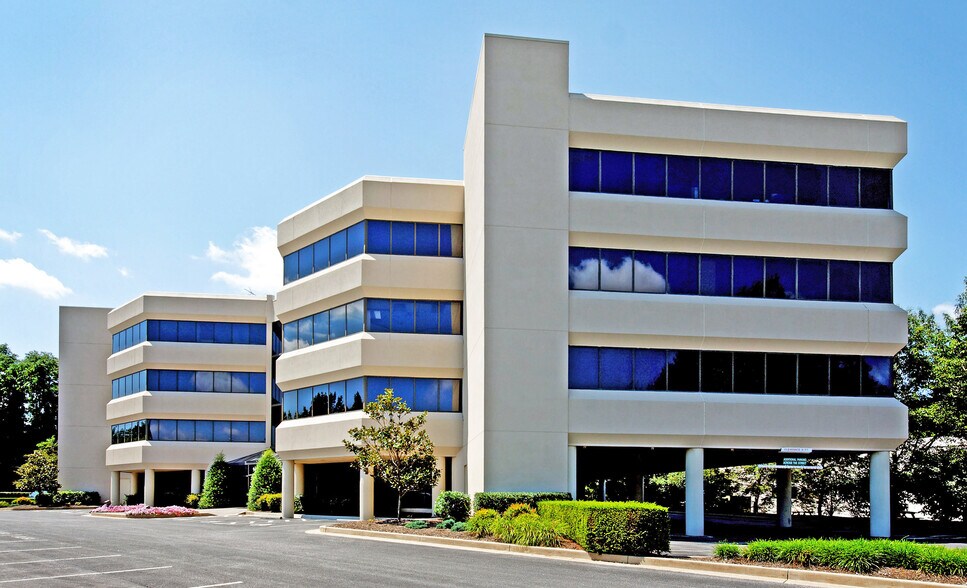 9475 Deereco Rd, Timonium, MD à louer - Photo du bâtiment - Image 3 de 3