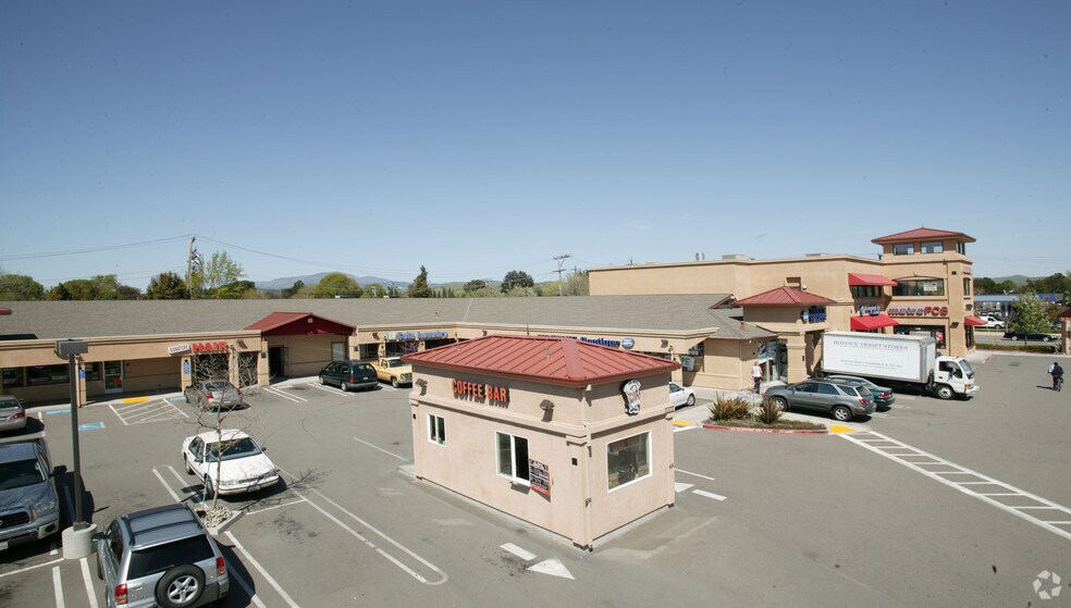 7375-7459 Amador Valley, Dublin, CA à louer - Photo du bâtiment - Image 2 de 3